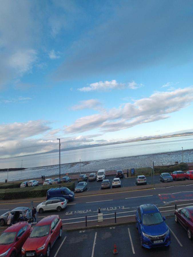 Eden Vale Ground Floor Sea View Apartment Morecambe Exterior foto